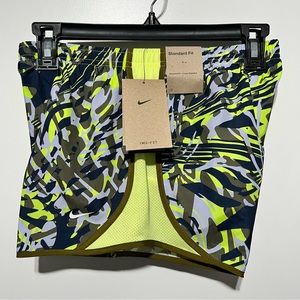 Nike Dri-FIT Tempo Girl’s Running Shorts, Light Lemon Twist